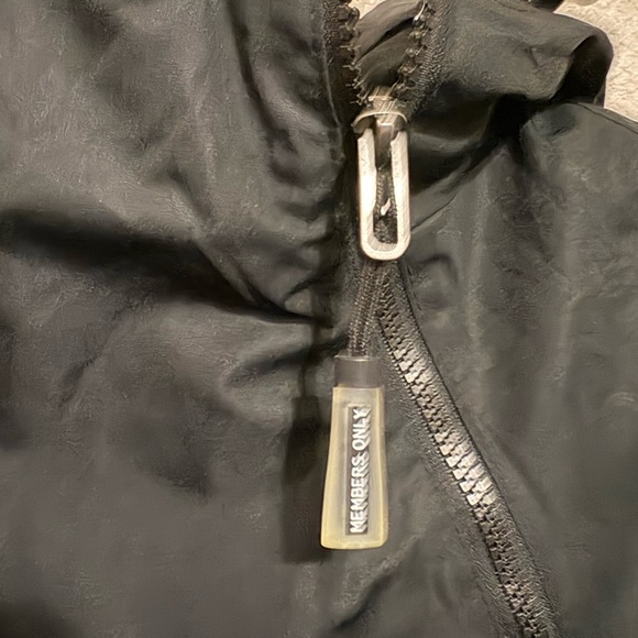 Members Only Black Windbreaker Jacket - Picture 6 of 8